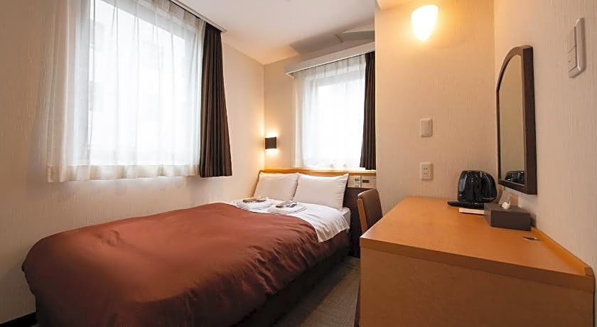 Ueno First City Hotel