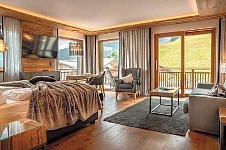 Junior Suite with Balcony