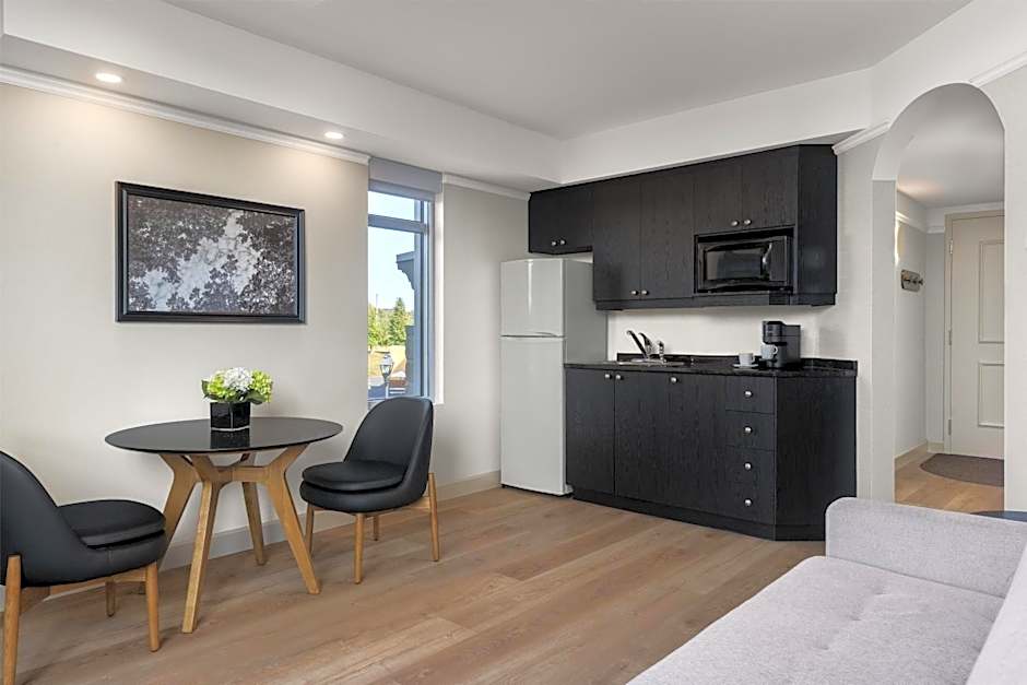 Hotel Vallea Bromont, Tapestry Collection by Hilton