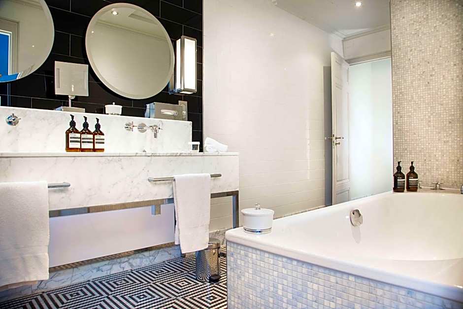 Trianon Palace Versailles, A Waldorf Astoria By Hilton Hotel