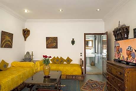 Suite with Garden View