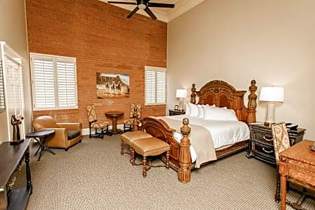 Deluxe King Room