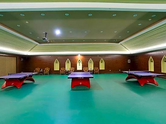 Luotuo Forever Peace Hotel