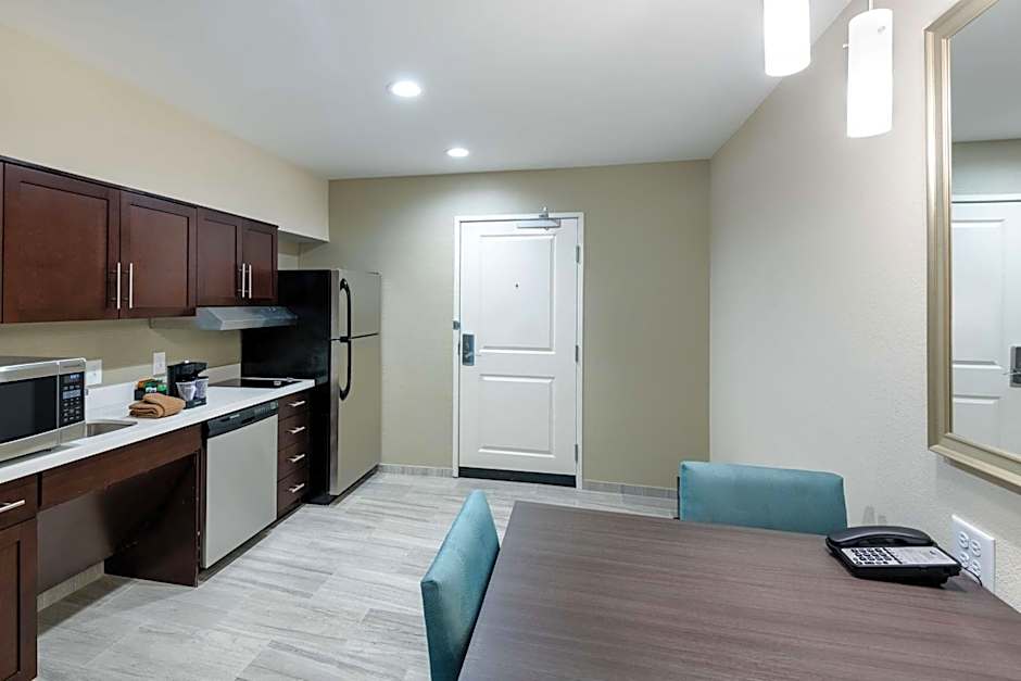 Homewood Suites by Hilton Fayetteville North Carolina