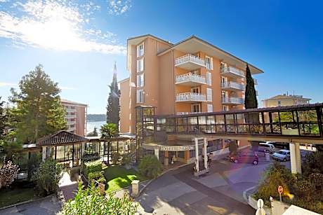 Act-ION Hotel Neptun  Terme & Wellness LifeClass