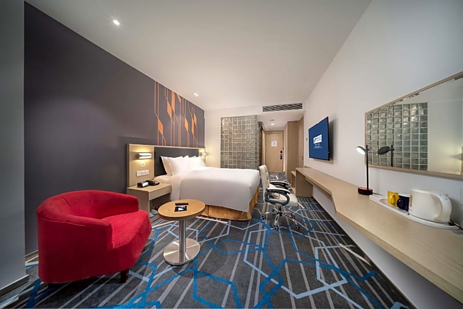Holiday Inn Express Qingdao Innovation Park By IHG
