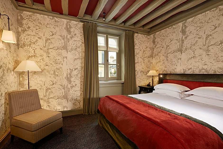 Le Pavillon de la Reine & Spa, Place des Vosges