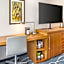 Hyatt Place Waikiki Beach