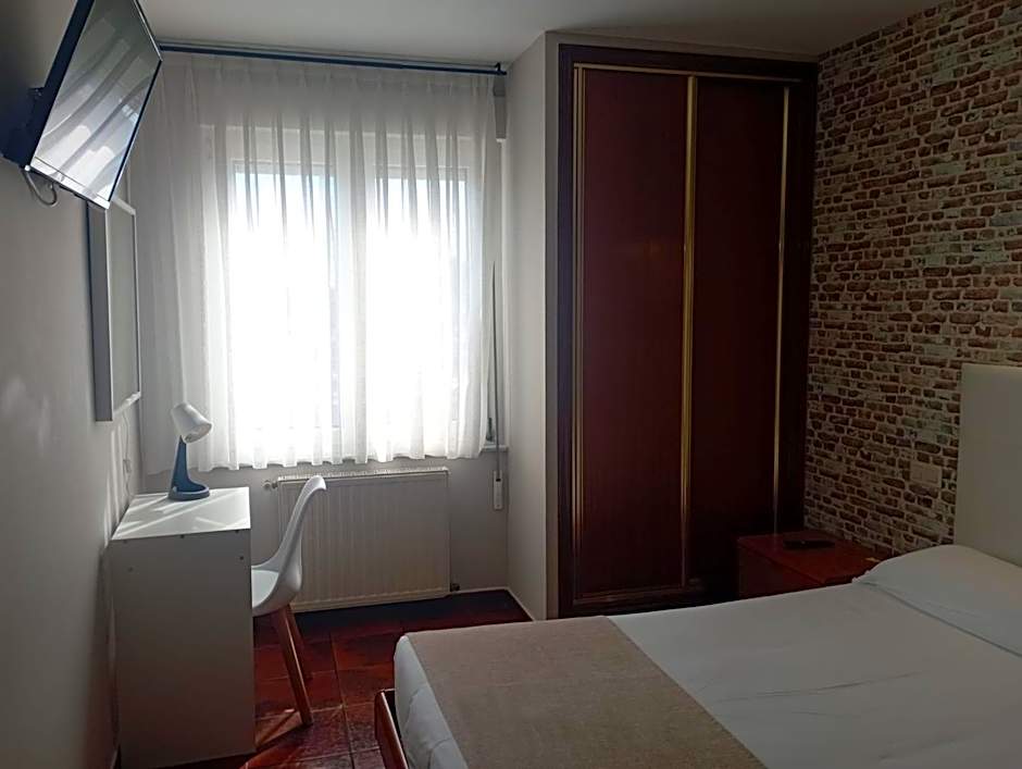 Photo 1 of 8 of Standard 1 Double Bed or 2 Beds