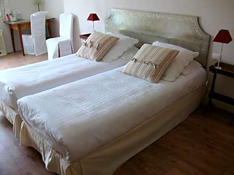 Twin Room with Garden View