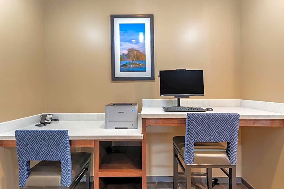 Comfort Suites Dry Ridge