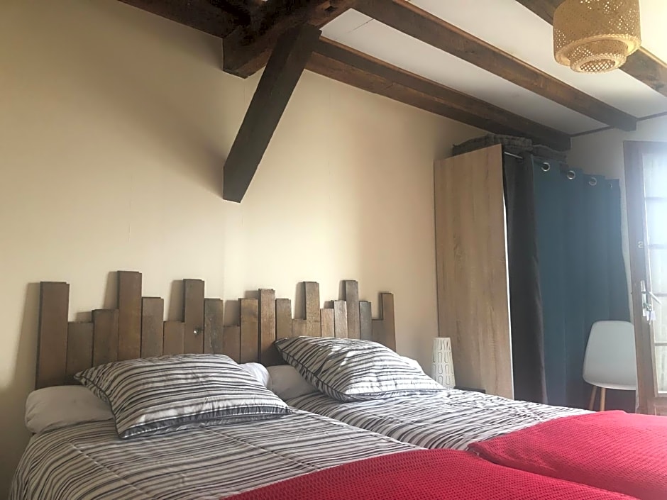 Maison d'hôtes Ourdeaux et Gite Chez Rouchon