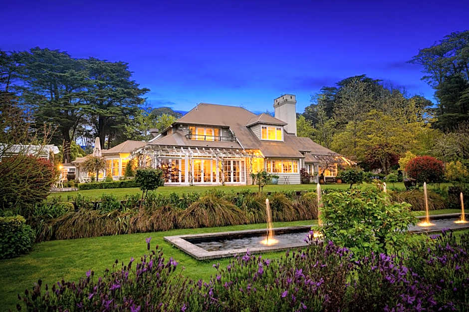 Parklands Country Gardens & Lodges