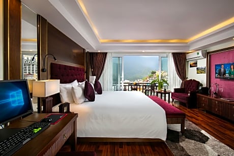 Executive Room with Balcony