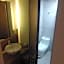 Hotel Block Suites