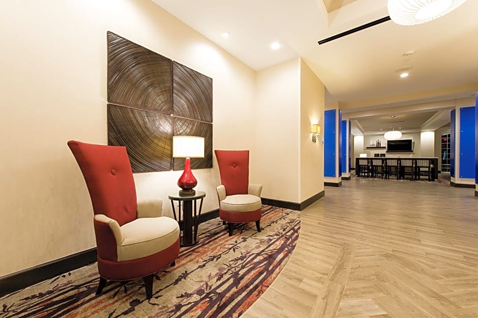 Holiday Inn Express & Suites Aiken, an IHG Hotel