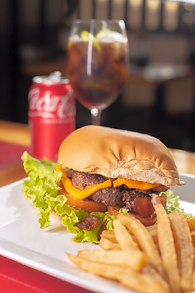 Bristol Infinity Hotel