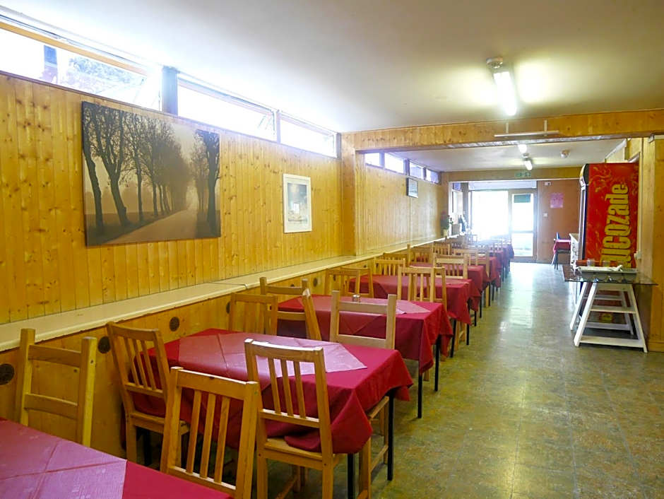 Kensal Green Backpackers