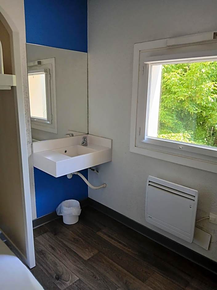 Unisotel Valenciennes EX-hôtel F1