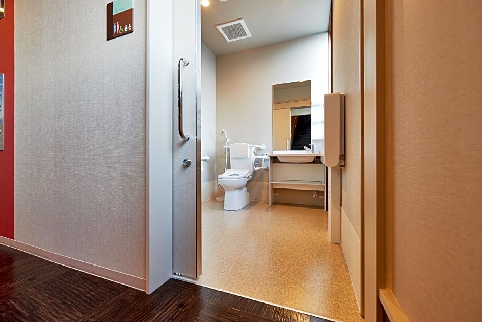 Hotel KAN-RAKU Honjo Waseda Ekimae