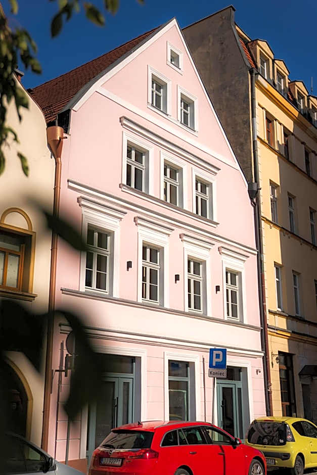 LUXURY Grodzka Apartments - Beautiful Apartments in the Old Town Area, Free Fast Wifi!