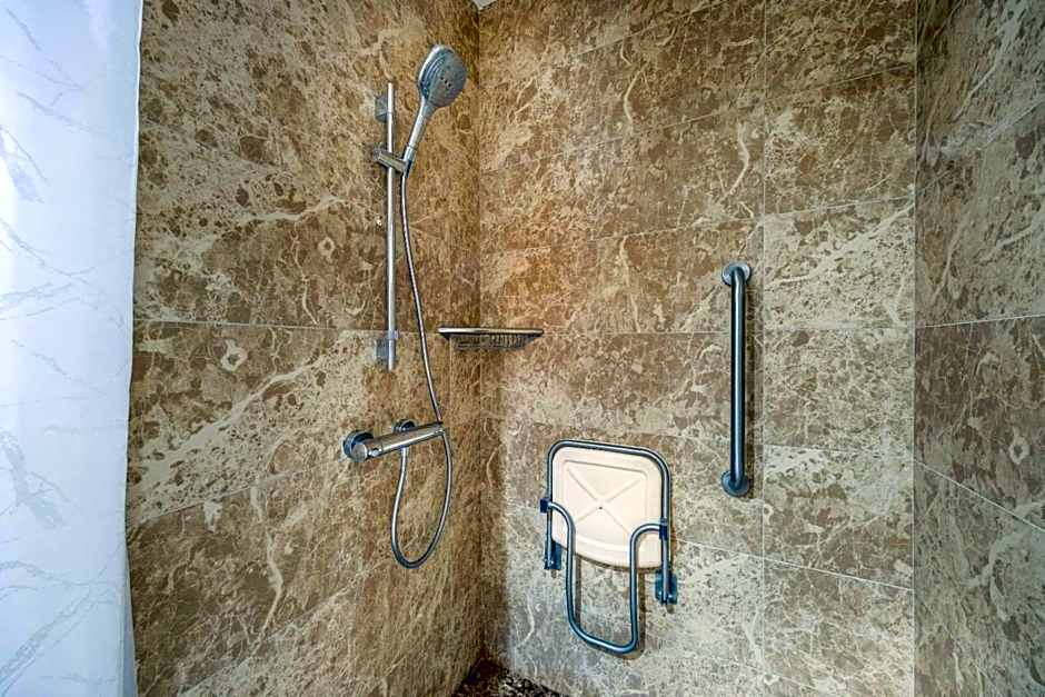 Clarion Hotel Istanbul Mahmutbey