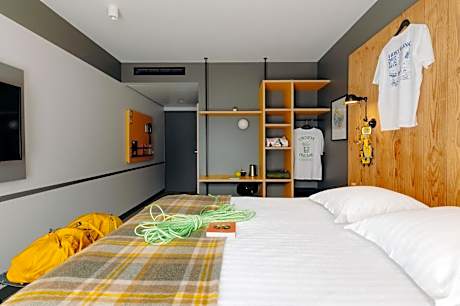 Double Room with Mountain View
