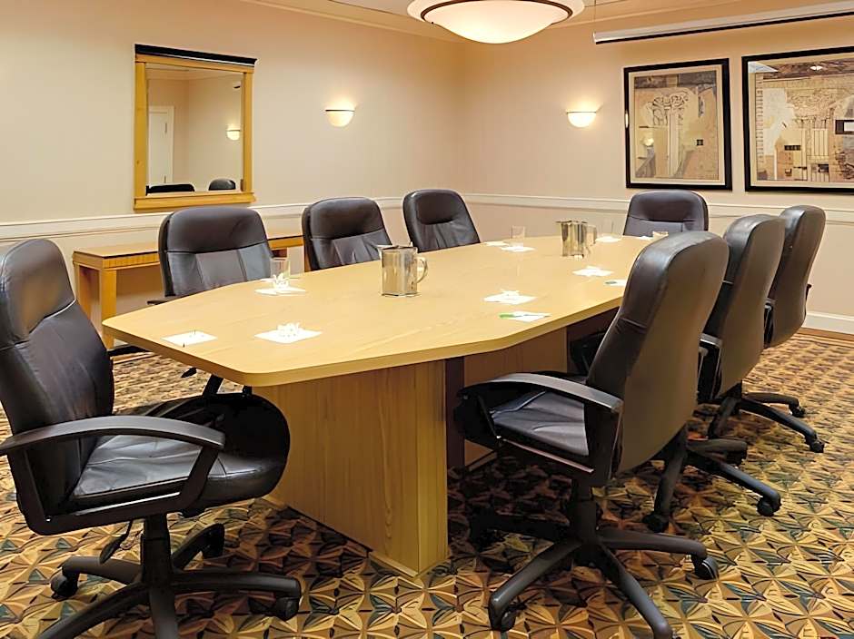 Holiday Inn Johnstown-Gloversville Hotel By IHG