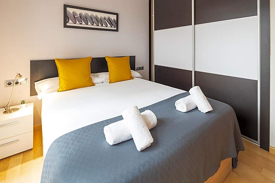 Lucas House Apartments by Sitges Group