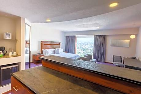 Deluxe Two Beds