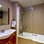 Les Palmiers Beach Boutique Hotel & Luxury Apartments
