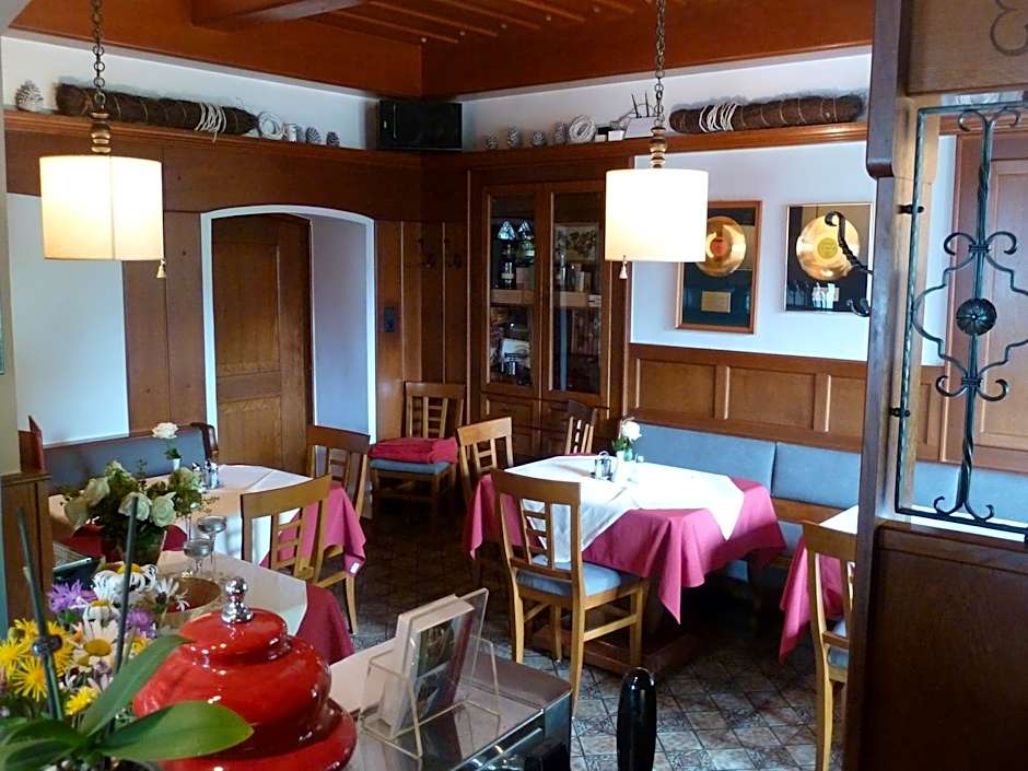 Hotel-Gasthof Strasswirt