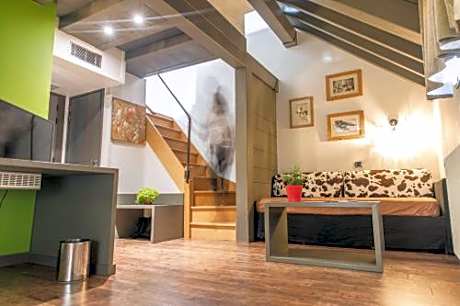 Duplex Suite (2 People)