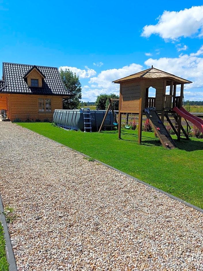 Domki nad jeziorem czorsztyńskim