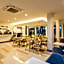 De Hug Hotel and Residence