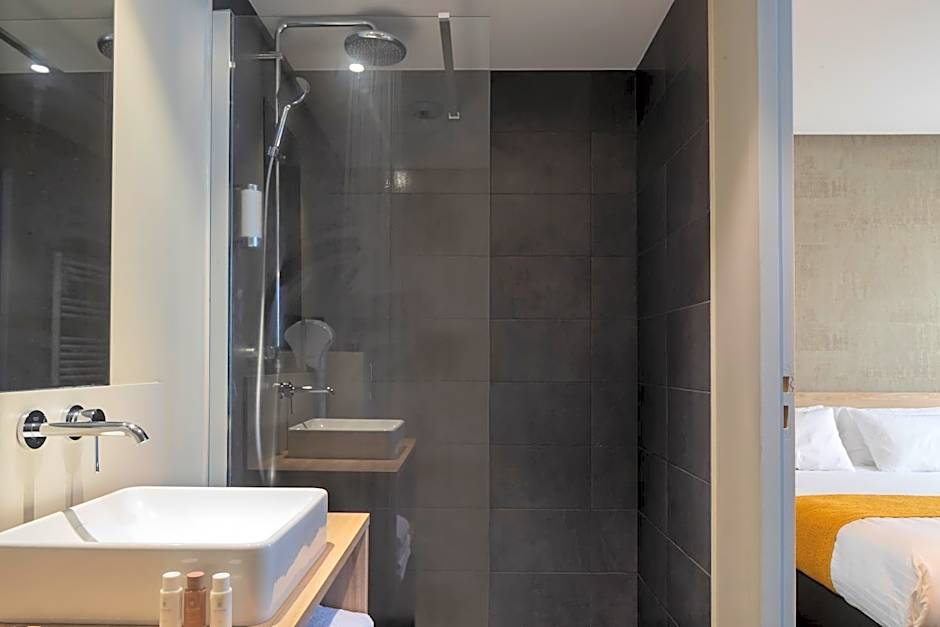 Aparthotel 37 Lodge Courbevoie Paris La Défense