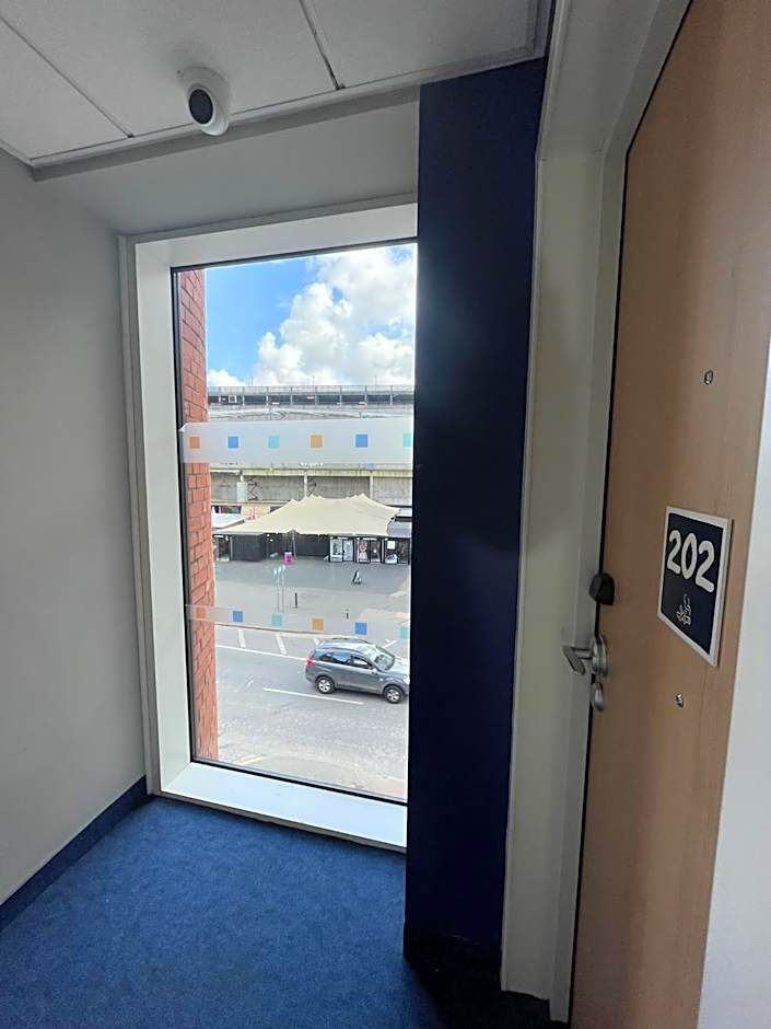 ibis budget Belfast City Centre