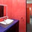 Villa Kiwi. Huge Pool, Steps To Town n Beach. 6 plus BRM 7.5 BTH 3 KCN