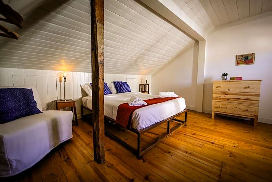 De Pedra e Sal Hostel & Suites