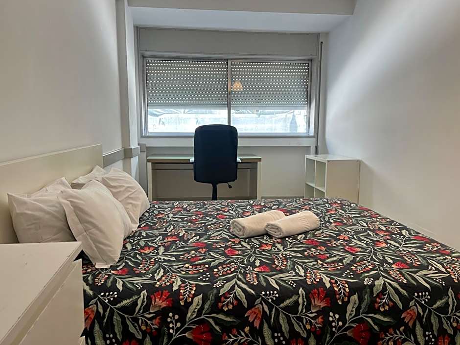 Smile4Porto Guest House