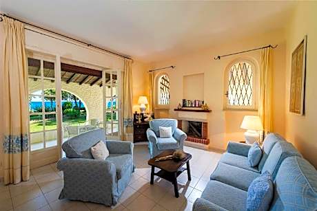 Is Morus Relais