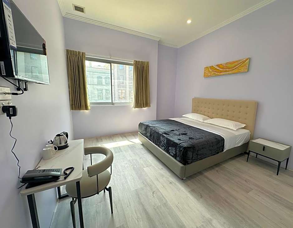Sydney RiseOn Hotel
