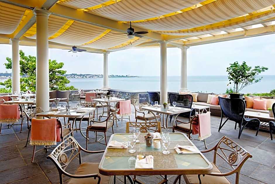 The Chanler at Cliff Walk
