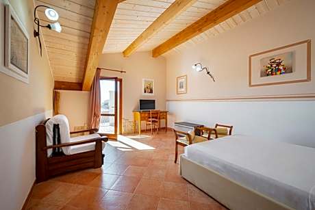Quadruple Room with Sea View