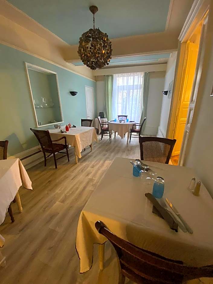 Logis Grand Hôtel De L'Europe