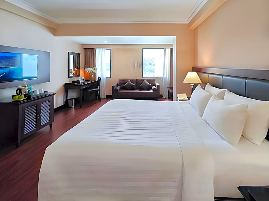 An Thai Saigon Hotel