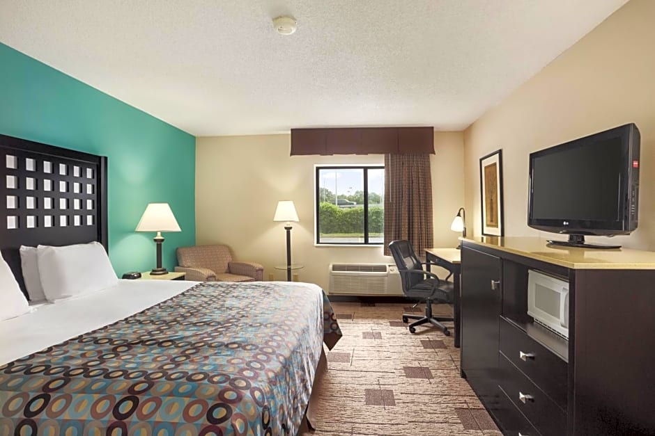 Days Inn by Wyndham Fort Smith