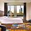 Una Hotel Century
