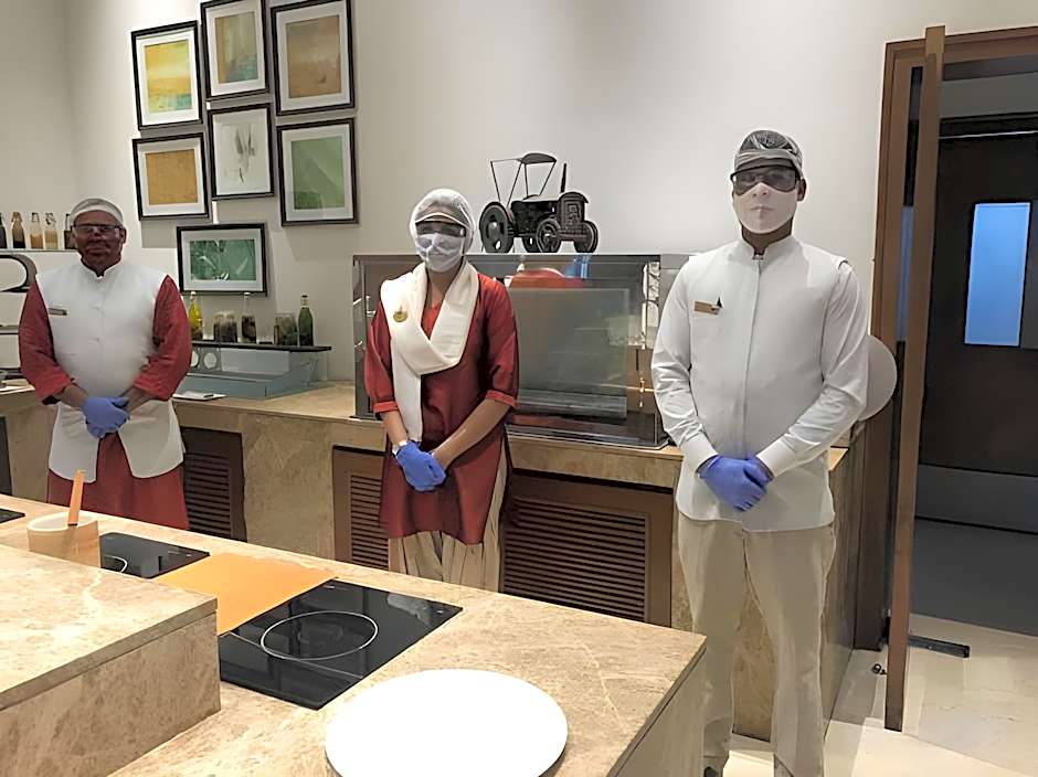 Taj Swarna, Amritsar