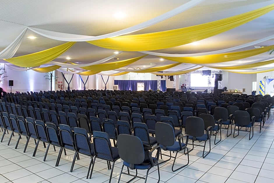 Dan Inn Franca & Convenções